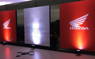 Desenvolve projetos de decoração, ambientação e cenografia para festas e eventos corporativos,cenografia, decoracao, festas, festa, floral, eventos, mobiliario, evento, ambientacao, casamento, organização,  projetos cenográficos para a decoração do seu evento,cenografia, cenografia eventos, cenografia de eventos, empresa de cenografia, cenógrafo, empresas de cenografia, cenografia para eventos, fundo para eventos, exposição cultural, decoração de eventos, iluminação de Shows, iluminação teatral, iluminação profissional, iluminação cênica, festas, iluminação, eventos, iluminação, shows, equipamentos para iluminação de shows, decoração para eventos